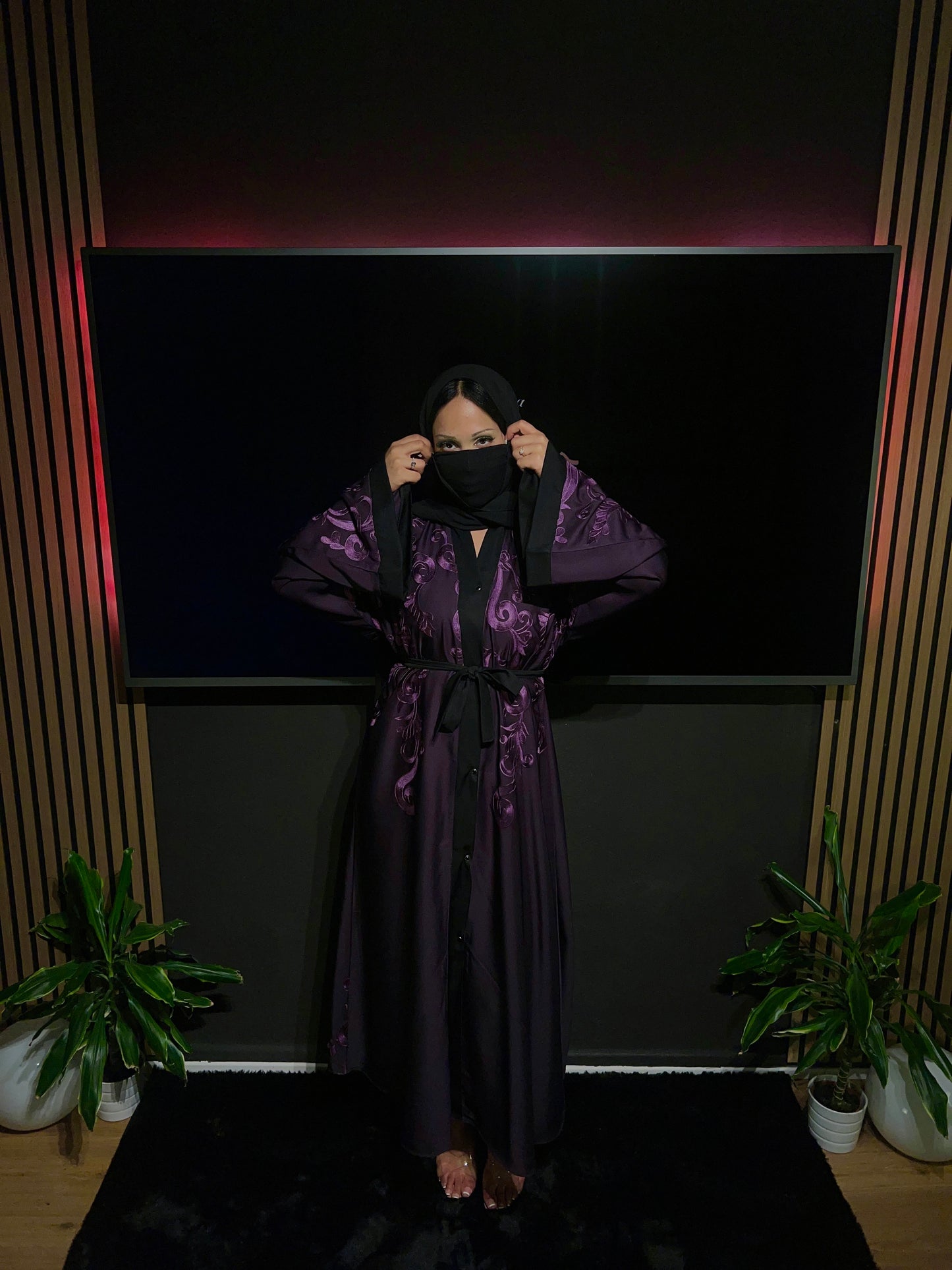 Midnight Purple Leaf ABAYA/BUTTON